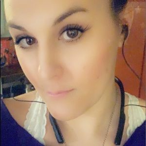 Meet your Posher, Janet